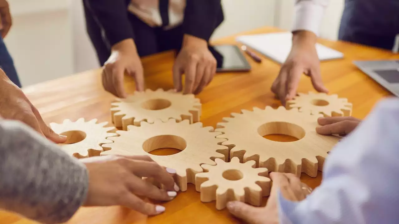 Its SEO that Makes the Connections